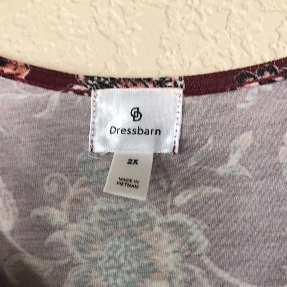 Dress Barn Floral top - Picture 3 of 8